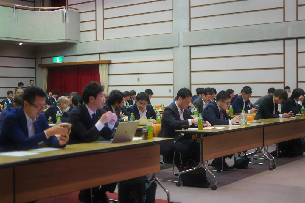 褒賞事業 本審査会の様子